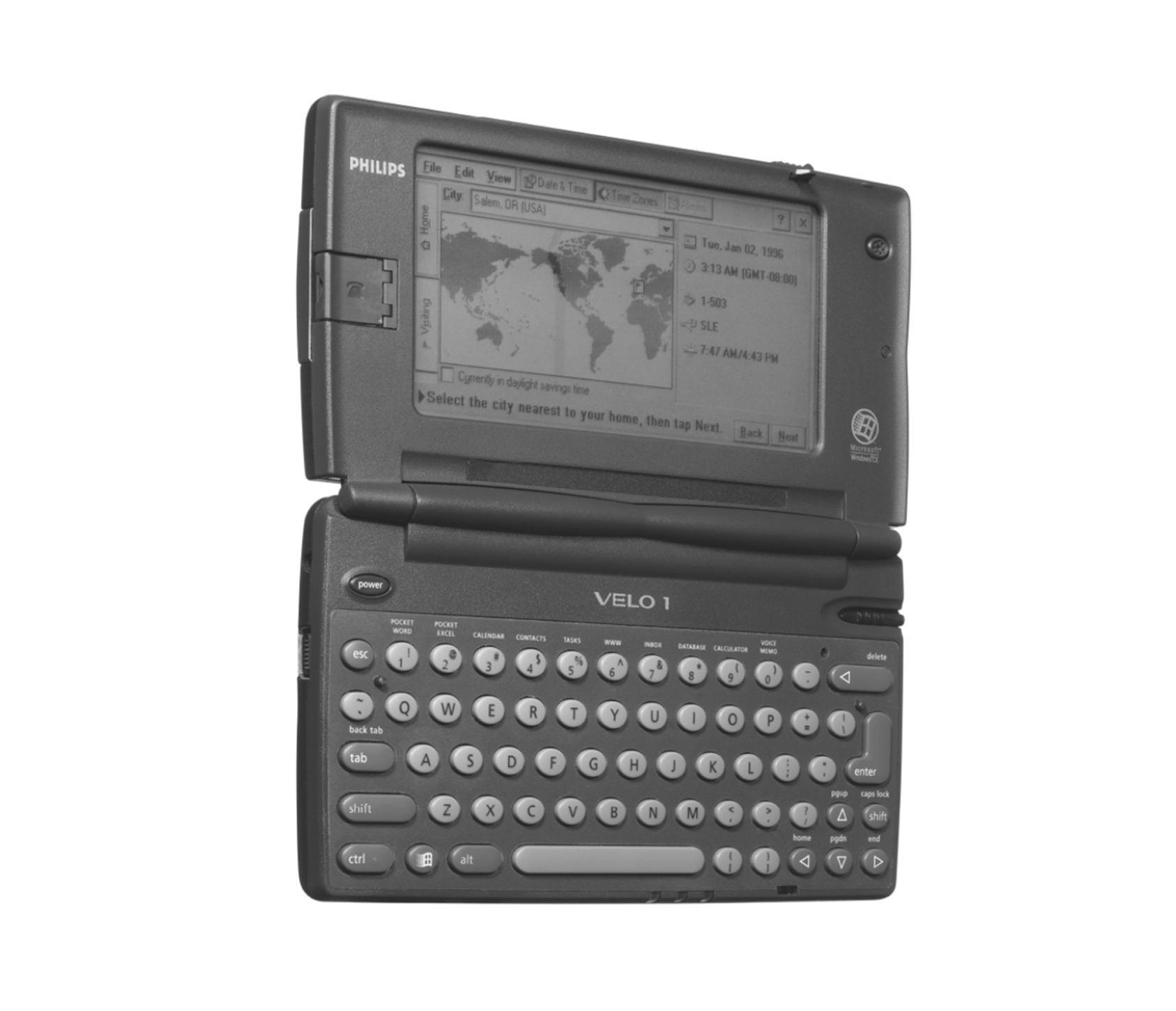 图：Philips Velo——Fadell 离开 General Magic 后在 Philips 做出的第一台移动办公设备，触屏加键盘、Windows CE 系统、General Magic 硬件内核