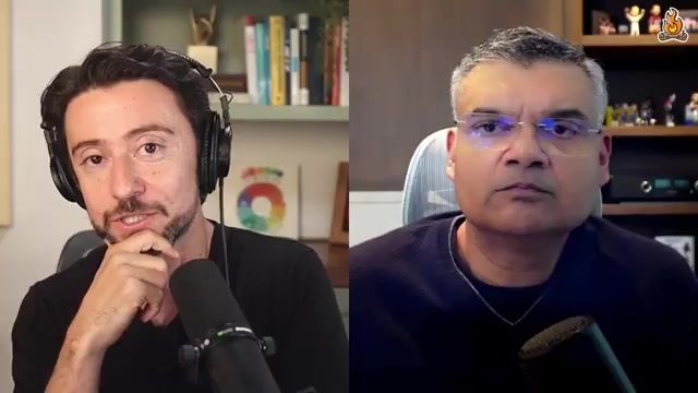 主持人 Lenny Rachitsky（左）与嘉宾 Nikhyl Singhal（右）对谈