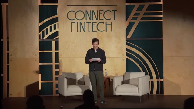 对谈现场：a16z「Connect Fintech」大会舞台，沙发炉边对话形式