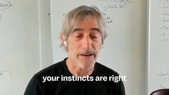 片头金句卡：你的直觉是对的